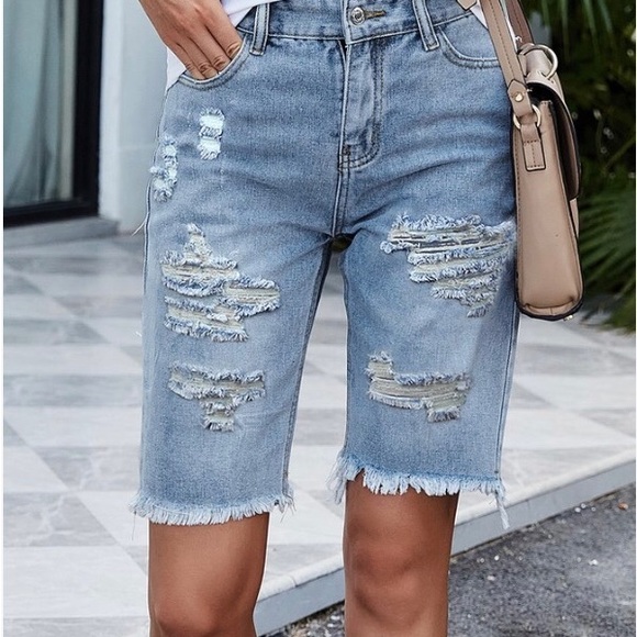 Jeans, Bermuda cut, ripped denim, shorts - Picture 1 of 4